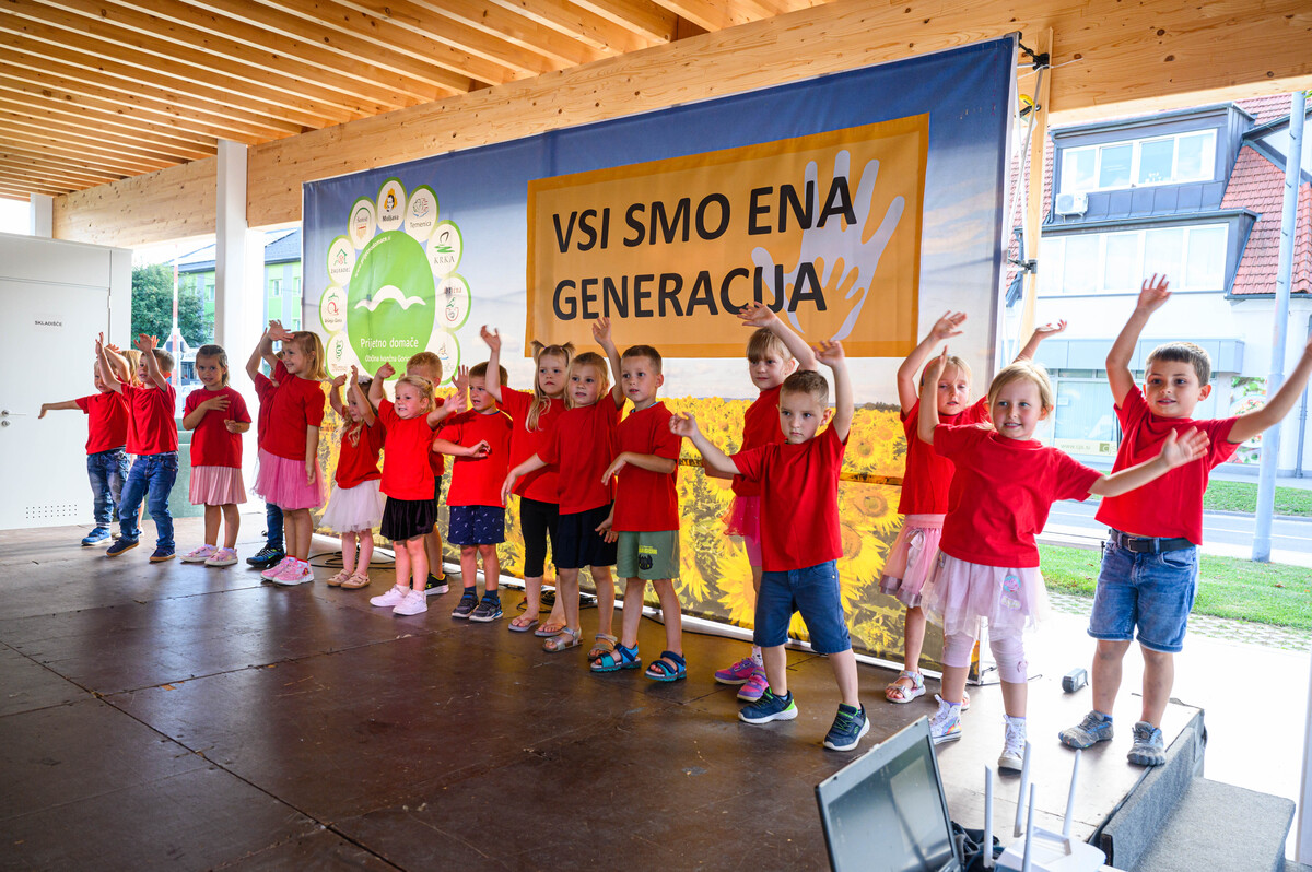 Vsi smo ena generacija (VPISI)